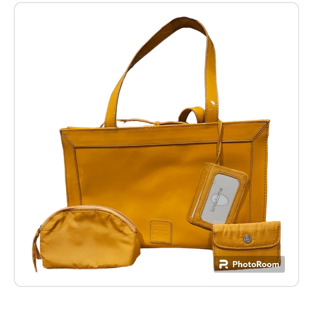 Liz Claiborne purse in a shade of yellow. With a card holder and a change purse